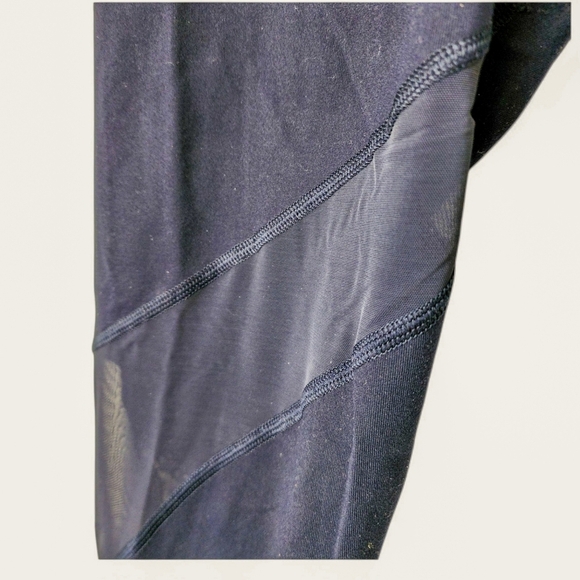 Victoria's Secret Sport Knockout Tight Leggings – M Long‎ - Picture 2 of 6